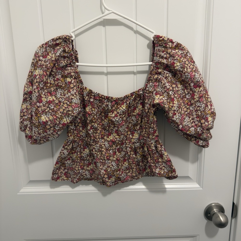 Sim & Sam Women's Boho Mauve Floral Crop Top Puffy Sleeve Size Small